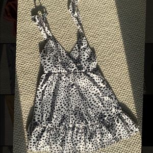 self tie strap flowy polka dot summer dress